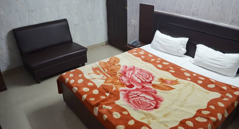 Hotel Gagan, Lucknow 5